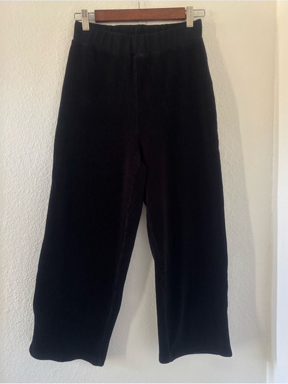 Brixton Black Corduroy Wide-Leg pull on crop Pants Med